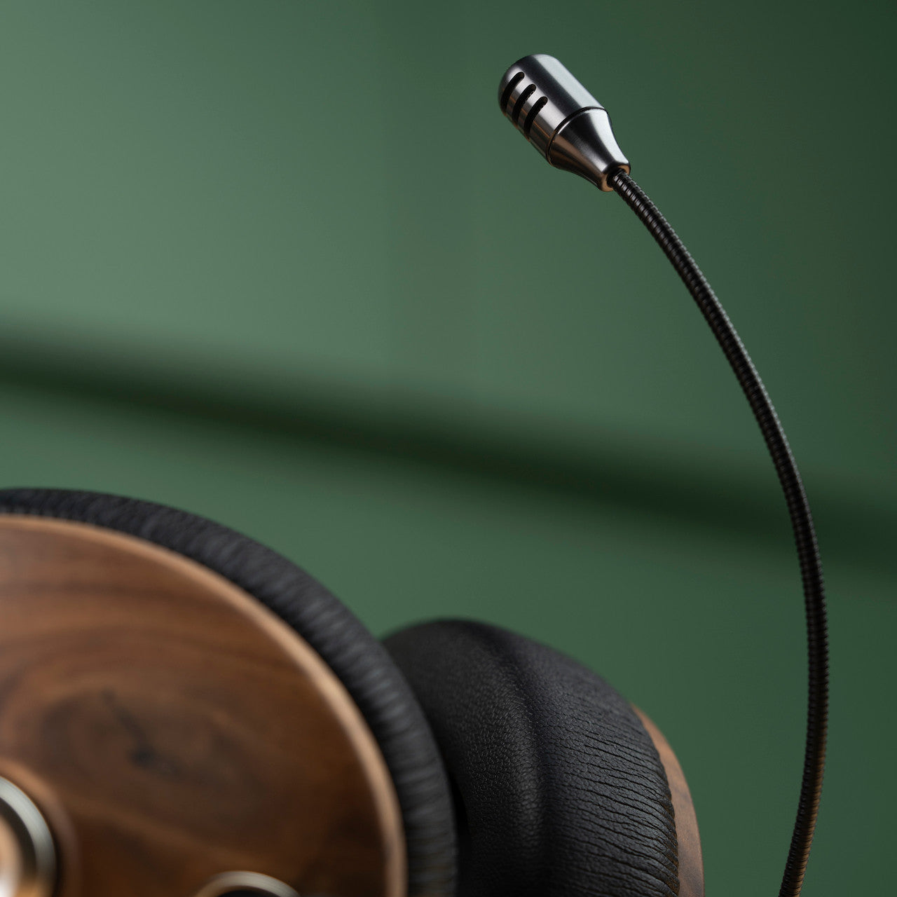Meze Audio 99 Classics Headphone with Boom Mic Headset Bundle [ Vinyl ]
