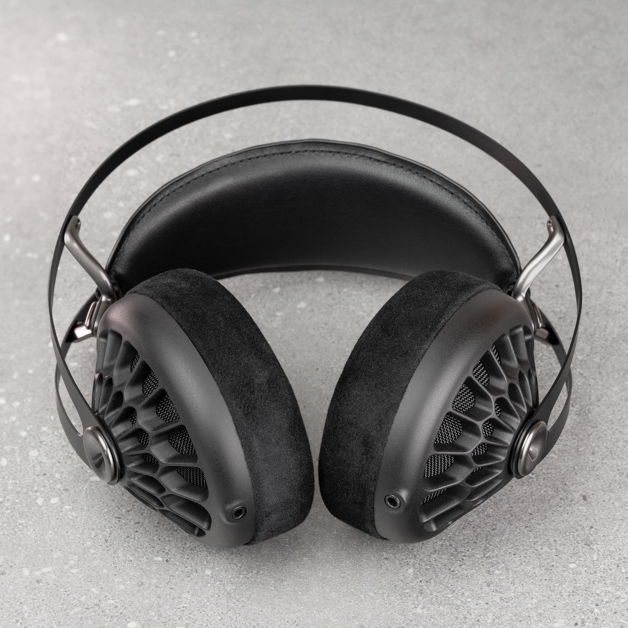 Meze Audio 105 AER Headhpone [ Vinyl ]