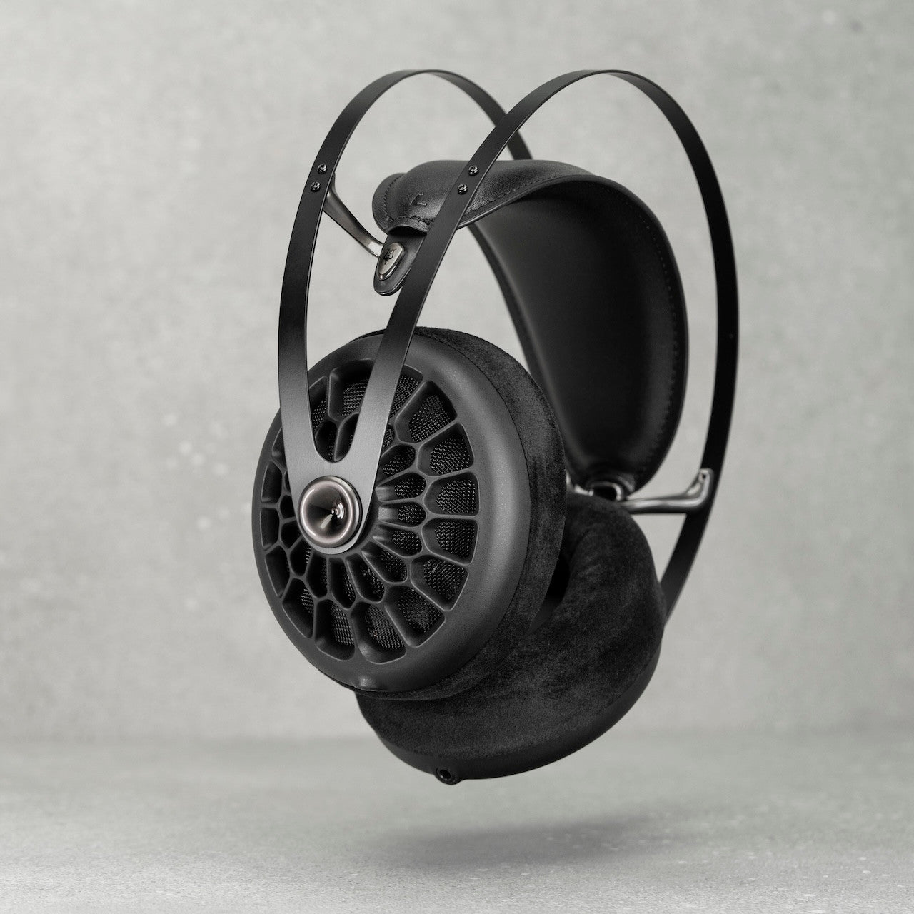 Meze Audio 105 AER Headhpone [ Vinyl ]