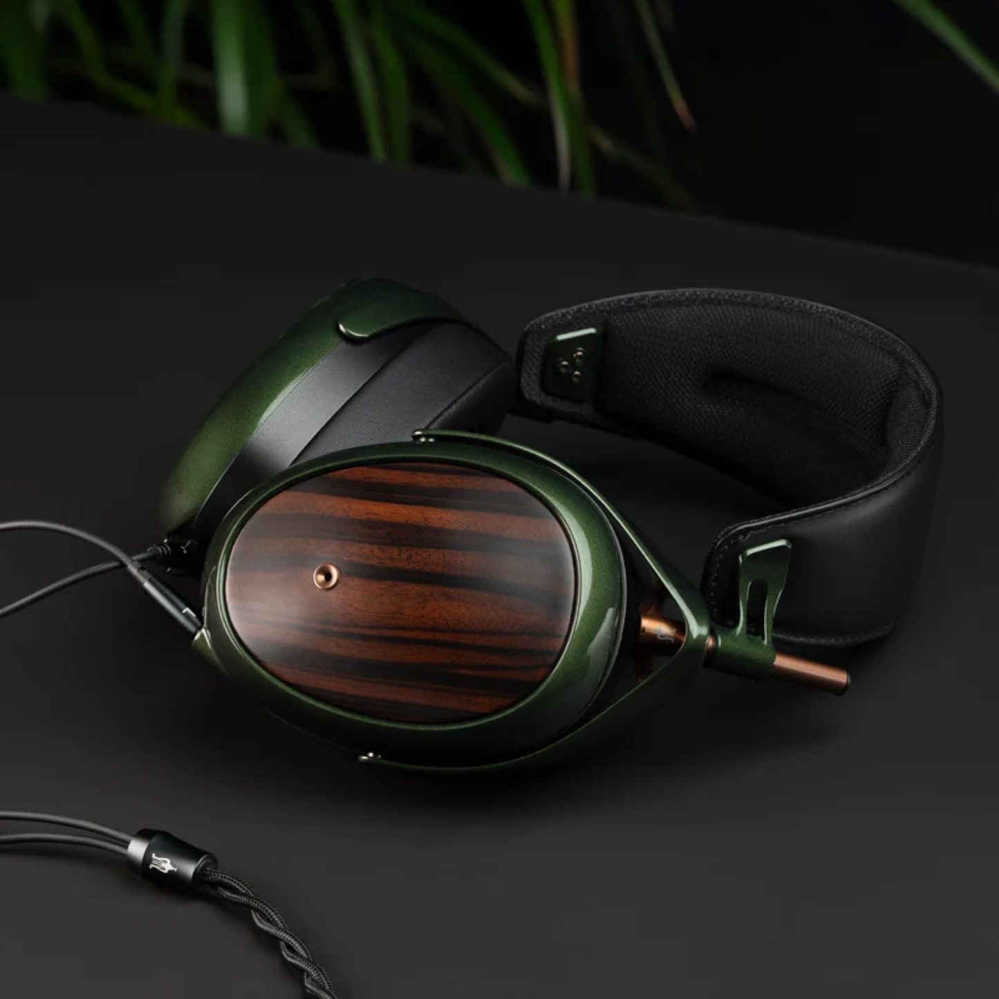 Meze Audio Strada Headphone [ Vinyl ]