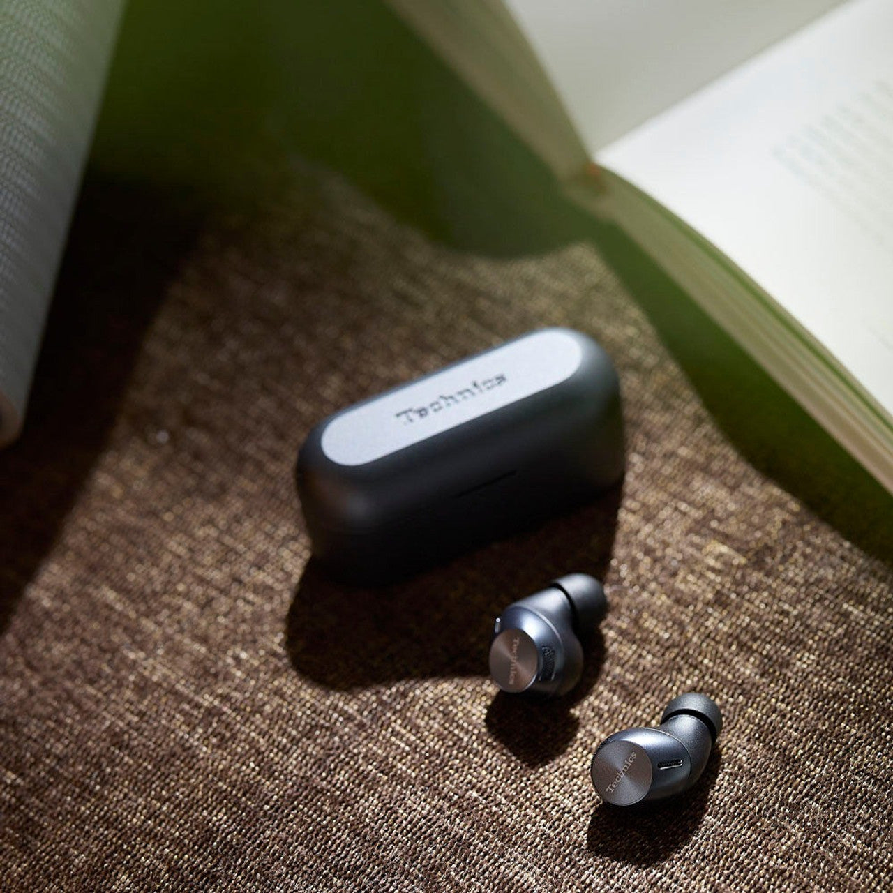 Technics EAH-AZ40M2 True Wireless Noise Cancelling Earbuds [ Vinyl ]