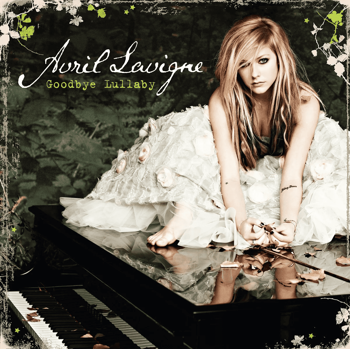 AVRIL LAVIGNE - Goodbye Lullabye: Expanded Edition Vinyl { vinyl }